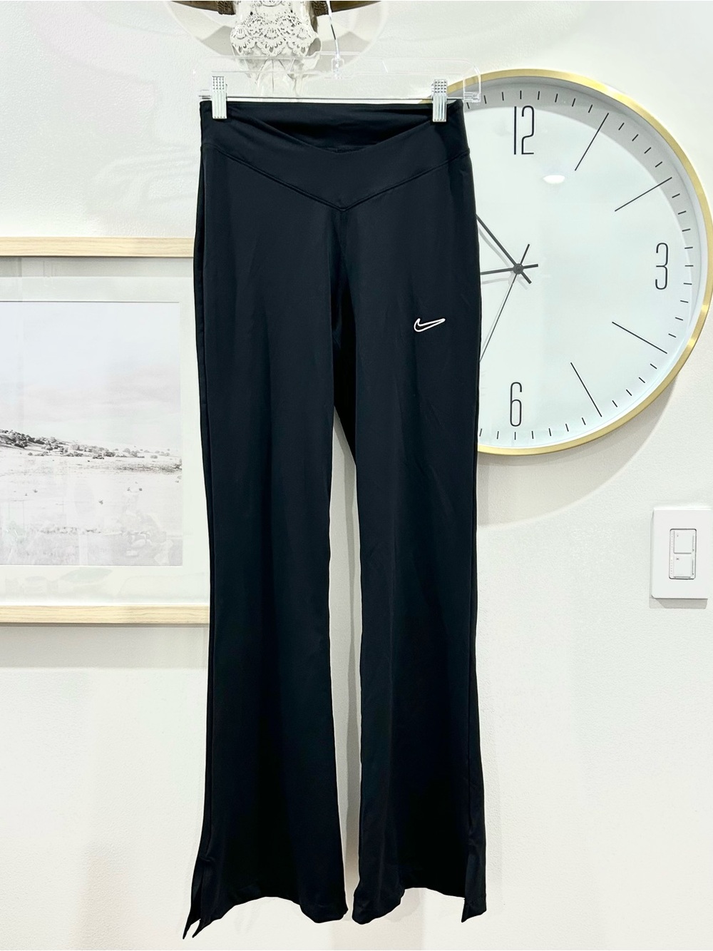 Nike Black Flare Yoga Pants Leggings Size Small - Picture 6 of 6